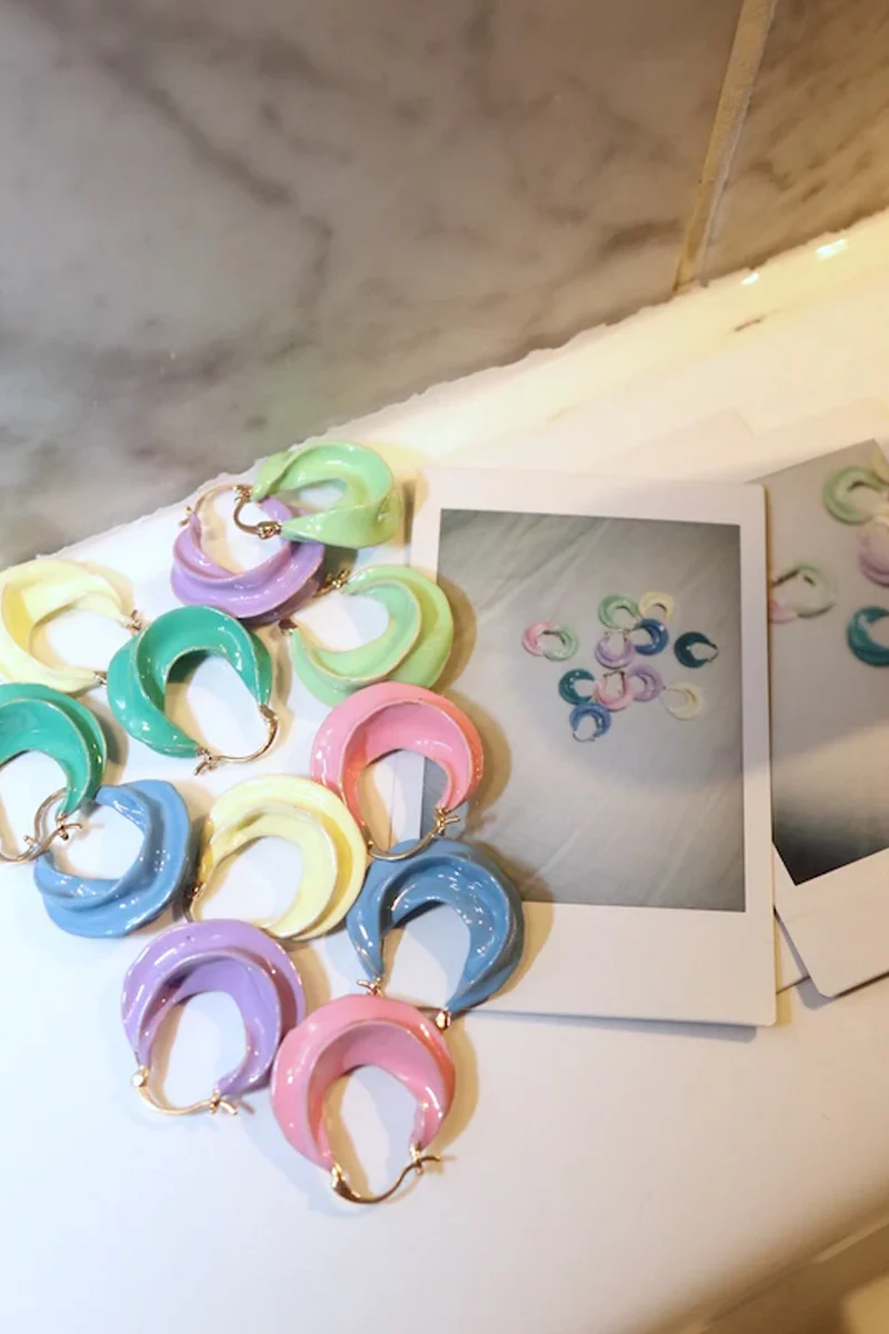 Afrika Enamel Earring | Lavender | Øreringe fra Pico - Image 3