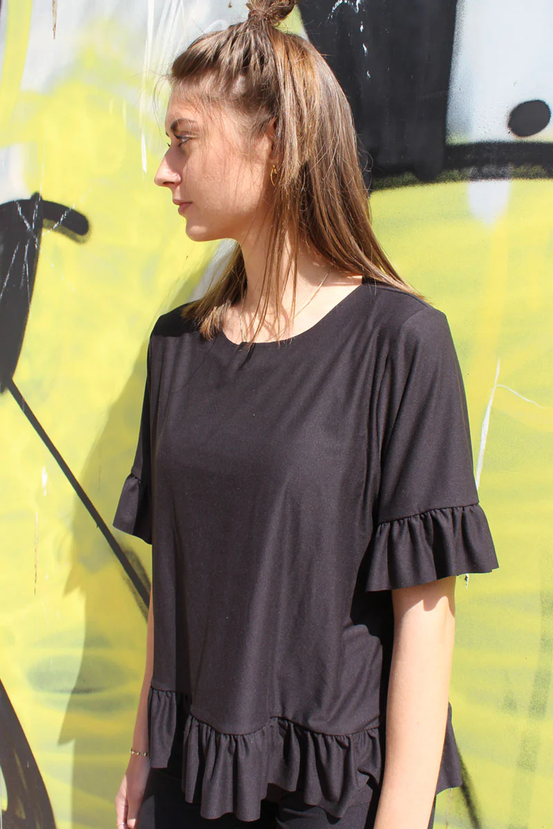 Alma Frill T-shirt | Sort | T-shirt fra  Liberté Essentiel - Image 3