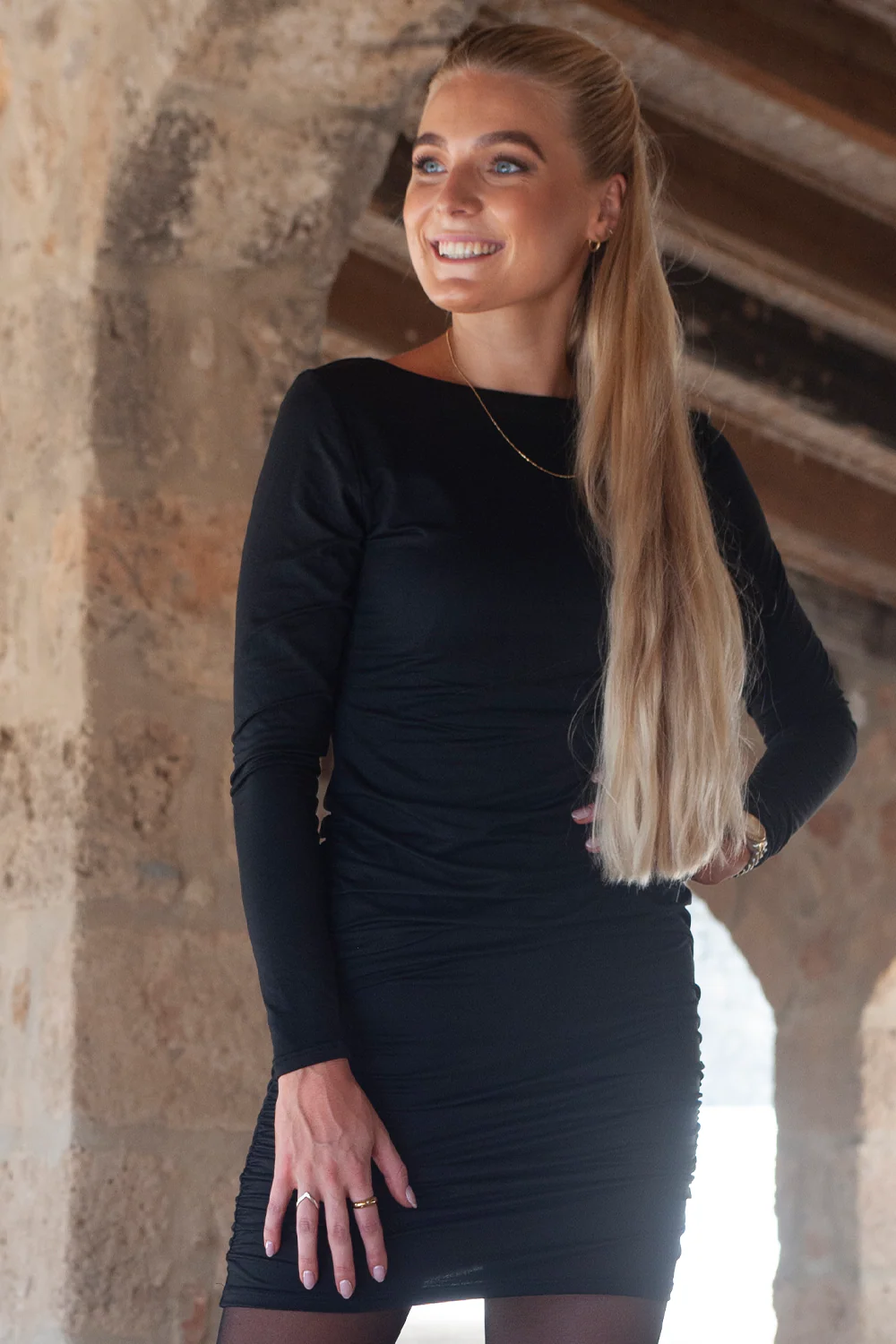 Alma Long dress | Sort | Kjole med rynker fra Liberté Essentiel - Image 4