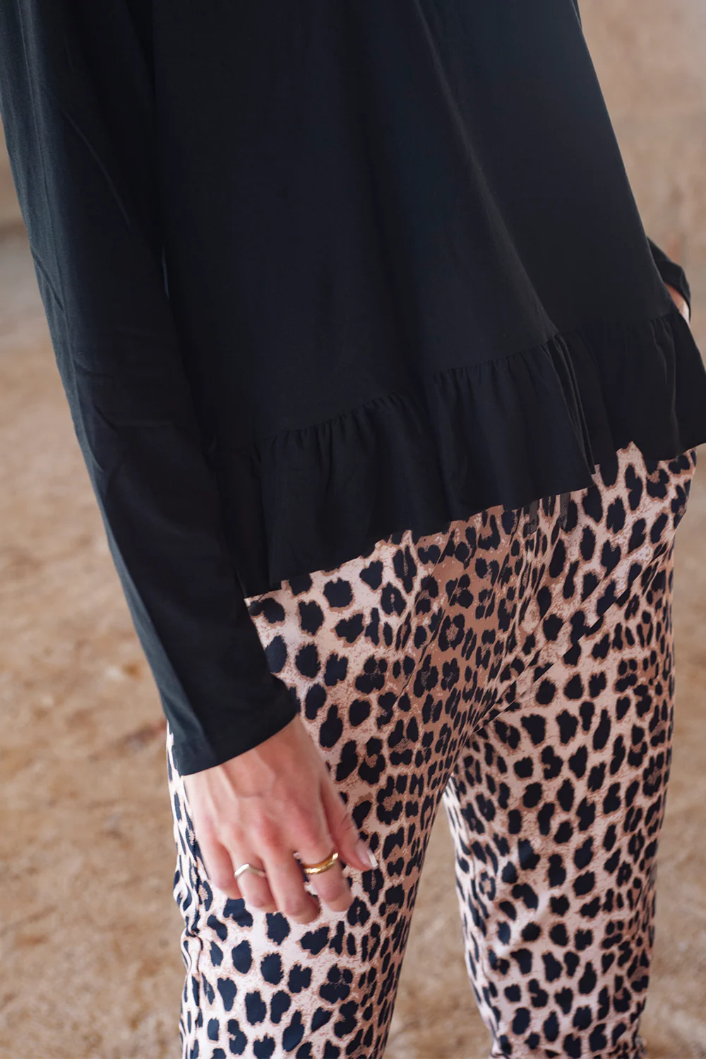 Alma LS Frill T-shirt | Black | Langærmet t-shirt fra Liberté - Image 4